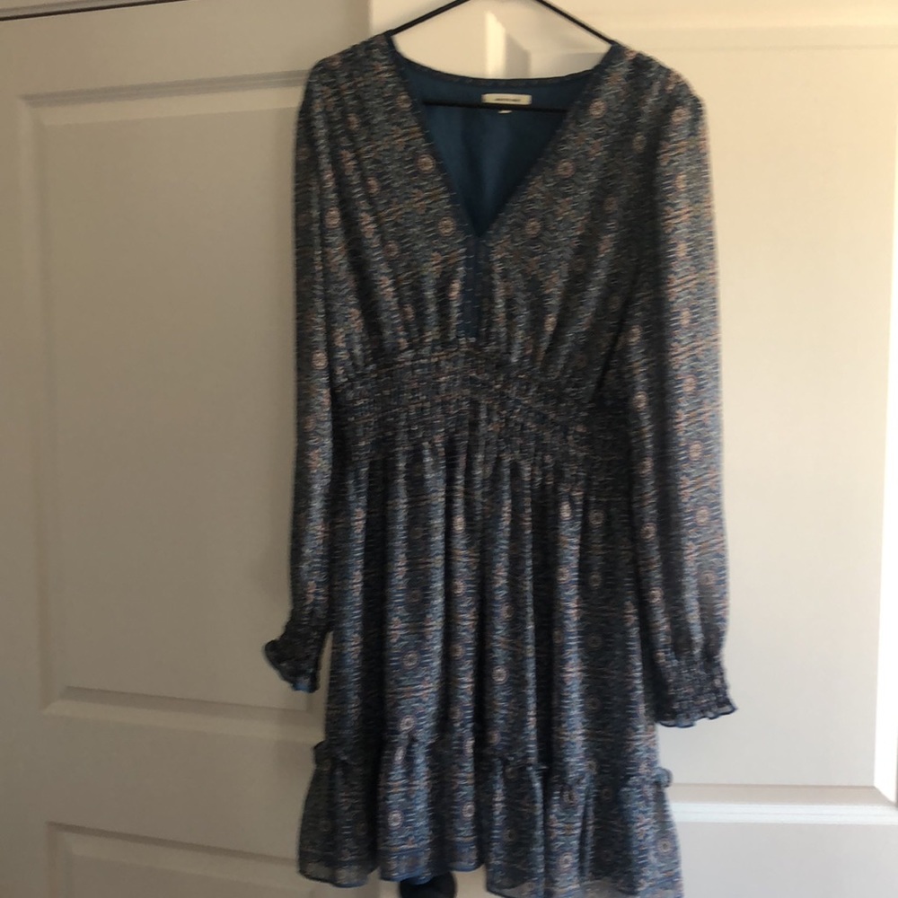 Dress - Picture 2 of 9